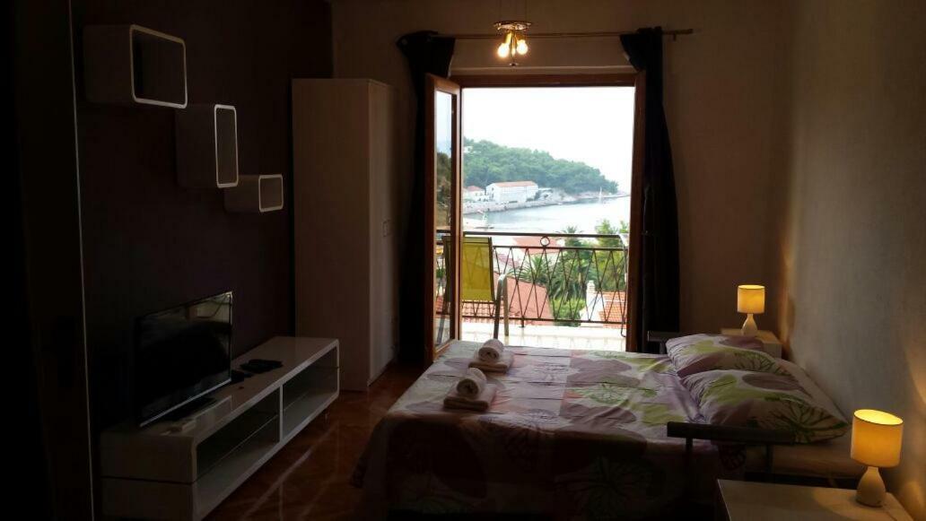 Apartman S Pogledom Na More Ap3 *