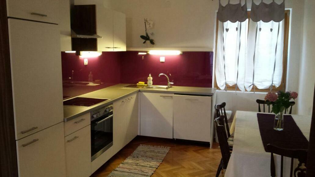 Apartment Apartman S Pogledom Na More Ap3 Jelsa (Hvar)